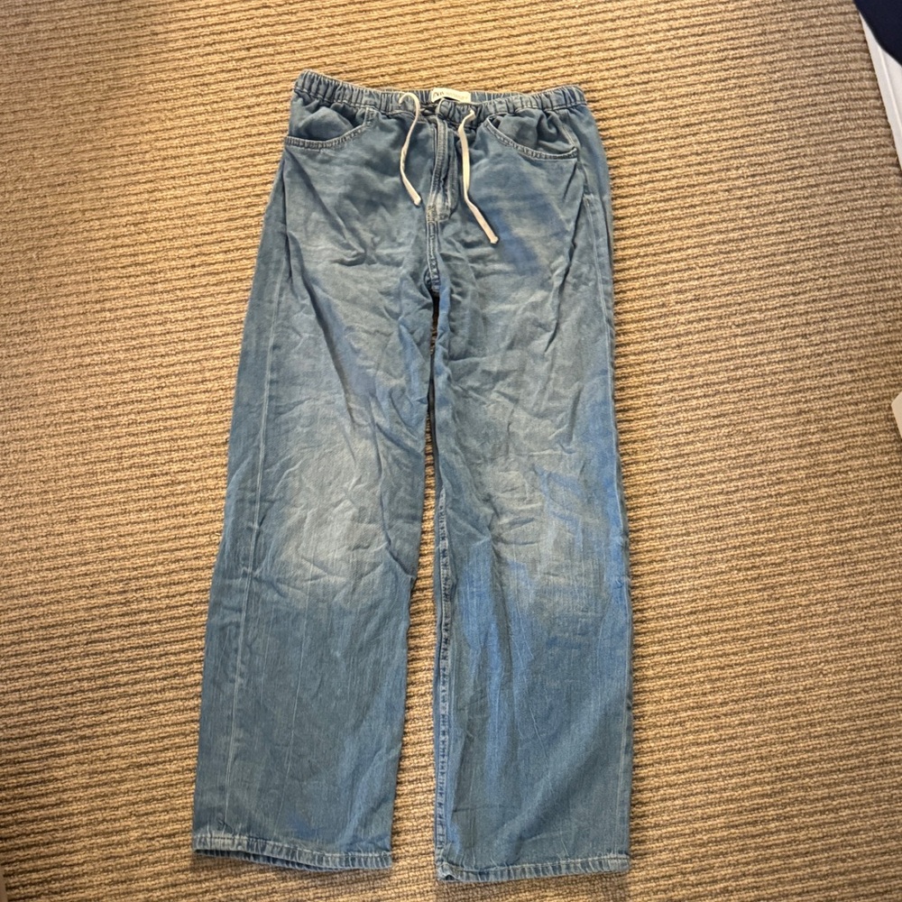 Zara women’s Blue Relaxed Jeans with Drawstring